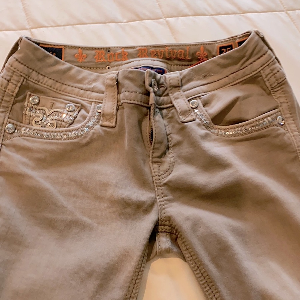 Rock Revival size 25 tan skinny jeans